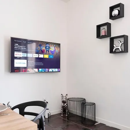 Apartment Charme Poincare